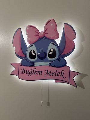 Pembe Ahşap Çocuk Odası Gece Lambası, Dekoratif ve Şık Tasarım, 32X28 cm