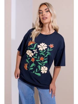 Büyük Beden Bisiklet Yaka Kısa Kollu Çiçek Desenli T-Shirt 304198