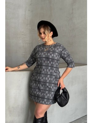 Büyük Beden Bisiklet Yaka Yarım Kollu Cepli Desenli Elbise 301507