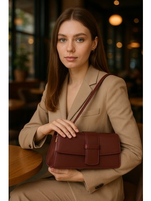 Lüks Şık Tasarım Özel Kapak Detaylı Omuz Çantası