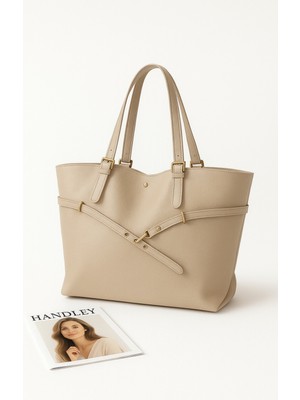 Tokalı Premium Omuz Çantası – Şıklığın Yeni Tanımı