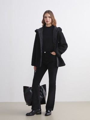 Lc Waikiki Yeni Sezon Dar Fit Ispanyol Paça Kadife Kadın Pantolon