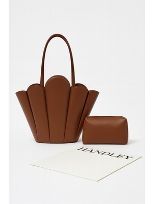 Lüks Tasarım Scallop Omuz & El Çantası Seti (Cüzdan Hediyeli)