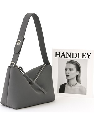 Süet Deri Detaylı Elit Omuz Çantası – Şık ve Modern Tasarım