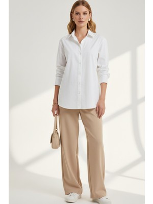 Kadın Beyaz Klasik Regular Fit Gömlek Yaka Düğmeli Uzun Kollu Zarif Gömlek – Kadın Gömlek