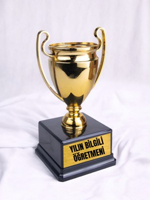 Yılın Bilgili Öğretmeni 23 cm Hediye - Erkek Öğretmene Alınabilecek Hediye, Erkek Öğretmen Için