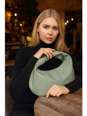 Luna Soft Askılı El Çantası