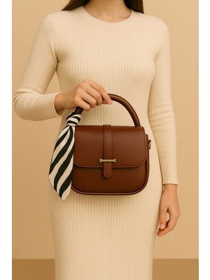 Kadın El ve Omuz Çantası Fular Detaylı Şık Tasarım