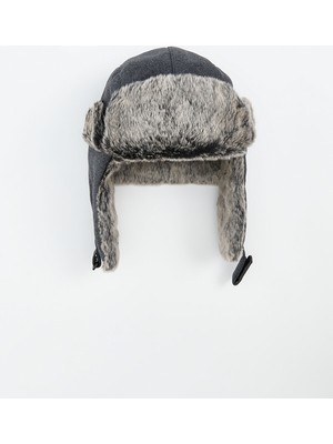 Lc Waikiki Yeni Sezon Deri Görünümlü Erkek Kar Şapkası