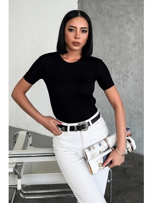 Rahat ve Şık Kısa Kollu Bisiklet Yaka Likralı Viskon Penye Body Siyah ( Lisinya )