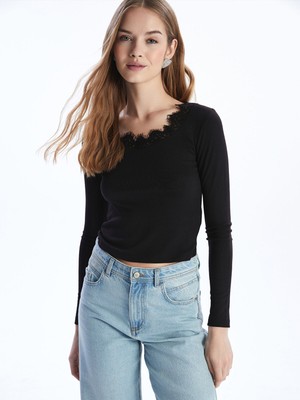 Lc Waikiki Yeni Sezon Bisiklet Yaka Dantel Detaylı Kadın Body