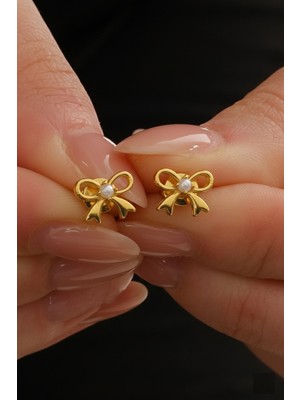 925 Ayar Gümüş Altın Yaldızlı Incili Fiyonk Modeli Küpe SGTL12829GOLD