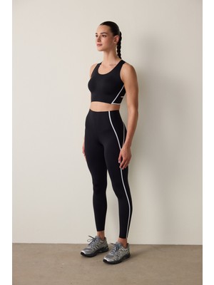 Penti Siyah Orta Destekli Contrast Bonding Spor Sütyeni