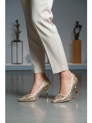 Bej Saten Hafif Kadın Topuklu Ayakkabı 248245 Z