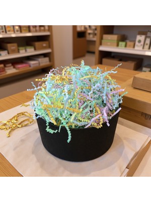 Kağıt Market 500 gr Zigzag Kırpık Kağıt Esnek Yapısıyla Darbe Koruma ve Dekoratif Ambalaj