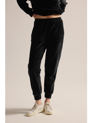 Kadın Pamuklu Kadife Cepli Eşofman Altı