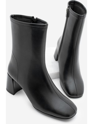 Marjin Kadın Küt Burun Fermuarlı Topuklu Bot Nonas Siyah