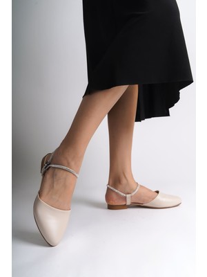 Arıana Lastikli Ortopedik Rahat Taban Bilekten Taş Detaylı Kadın Babet Ayakkabı  Ckt - Krem