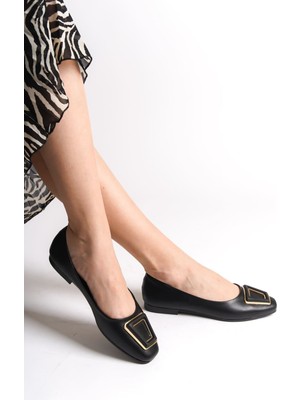 Kaylee Bağcıksız Ortopedik Rahat Taban Toka Detaylı Kadın Babet Ayakkabı  Cst - Siyah