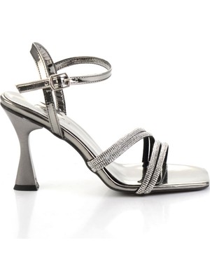 Platin  Kadın Abiye Ayakkabı K05124190039