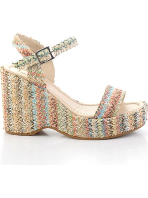 Çok Renkli  Kadın Dolgu Topuklu Ayakkabı K05688950228