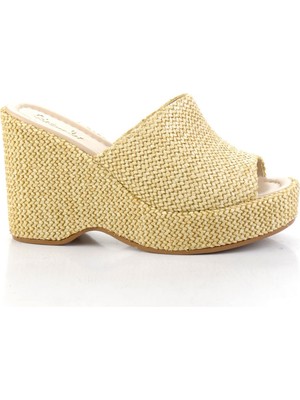 Bej  Kadın Terlik K04688001928