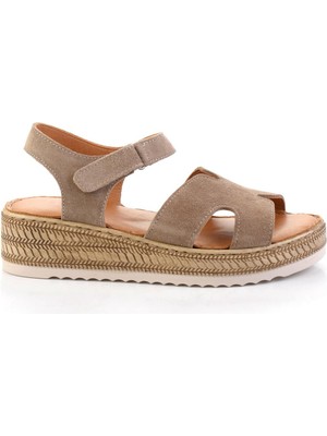 Kum Hakiki Deri Kadın Terlik K04552111102