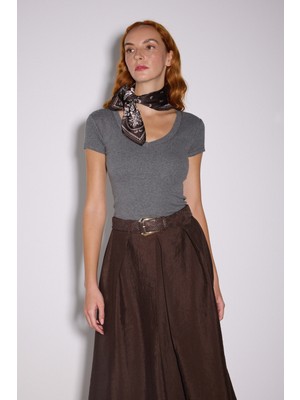 Babokah V Yaka Kısa Kol Üst