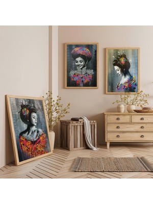 Ahşap Çerçeveli Güzel Kadınlar Üçlü Ahşap Tablo Seti
