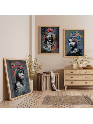 Ahşap Çerçeveli Reklerin Kadını Temalı Üçlü Ahşap Tablo Seti