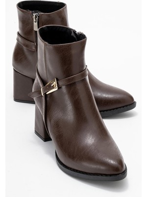 Sivri Burunlu Tokalı Kadın Topuklu Bot Kahve Cilt