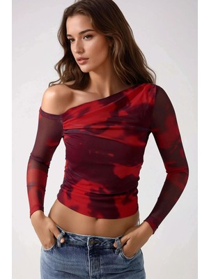 Hiccup Kadın Asimetrik Yaka Astarlı Tül Bluz Kırmızı