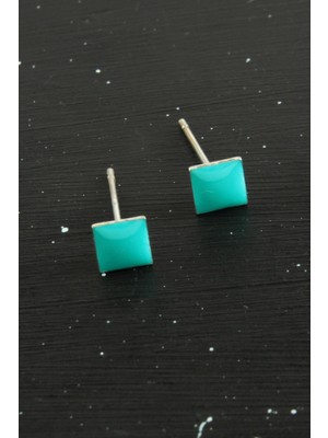 Sepetim Kare Mineli Minik Küpe-Renkli