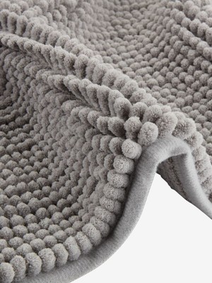 Gri Renkli Şık Banyo Paspası, Rahat ve Kaymaz Tasarım