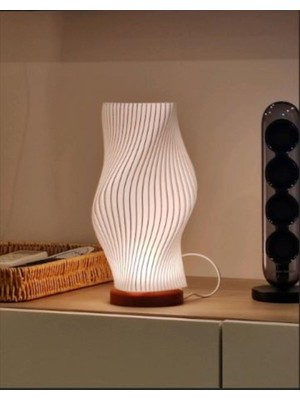 Beyaz Dekoratif Masa Lambası, Şık ve Modern Tasarım, Ev ve Ofis Kullanımı Için Ideal