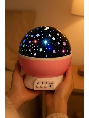 Gökyüzü Temalı Projeksiyonlu LED Gece Lambası, Döner Işık Efekti ve Şık Tasarım