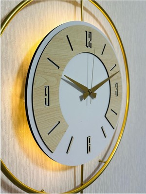 Ahşap ve Metal Uyumlu Duvar Saati, Şık ve Dekoratif Tasarım, Bej Renk Seçeneği