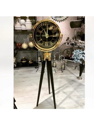 Modern Siyah Üç Ayaklı Şık Masa Saati, Şıklık ve Fonksiyonellik Bir Arada