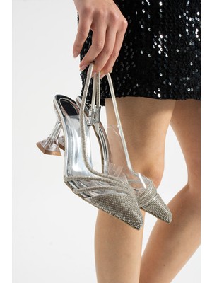 Platin Taşlı Şeffaf Burnu Kapalı Arkası Açık Kadeh Topuklu Gümüş Abiye Ayakkabı