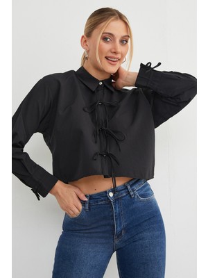 Önü Bağlamalı Düğmeli Crop Gömlek
