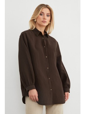 FullaModa Basic Oversize Gömlek Koyu Kahve %100 Pamuk Günlük Stil Düz Desenli Uzun Kol Kadın