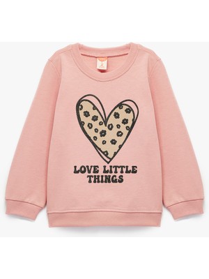 Pamuklu Uzun Kollu Bisiklet Yaka Kalp Baskılı Sweatshirt