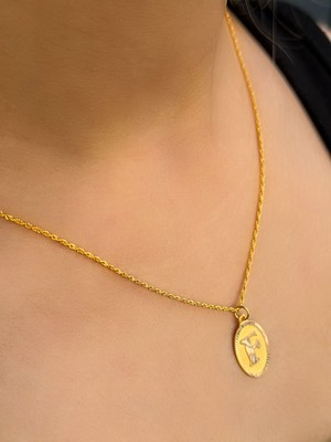 14 Ayar Altın Oval F Harfli Kolye