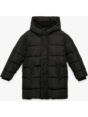 Uzun Kollu Cepli Kapşonlu Şişme Mont