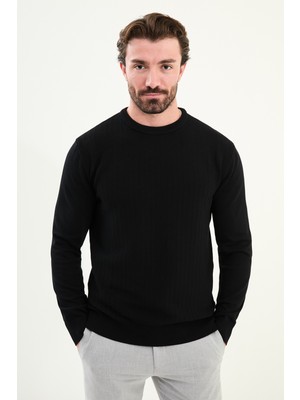 Desenli Slim Fit Bisiklet Yaka Erkek Triko Kazak