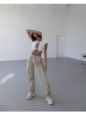 Mai Oslo Bağlamalı Beyaz Crop