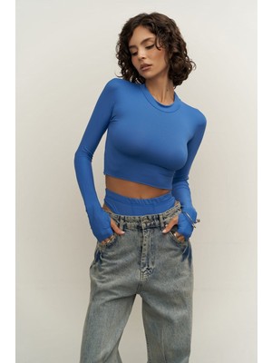 Mai Biance Mavi Crop