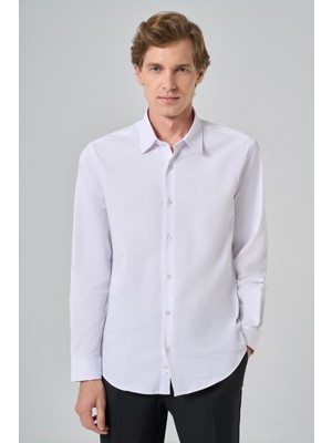  Erkek Beyaz Slim Fit Sert Yaka Gömlek