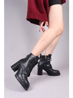 Rostock Bağcık Aksesuarlı Topuklu Bot Siyah