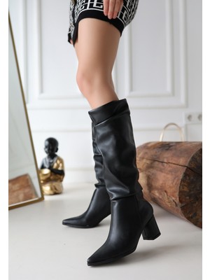 Pitay Siyah Cilt Topuklu Çizme - Lisinya